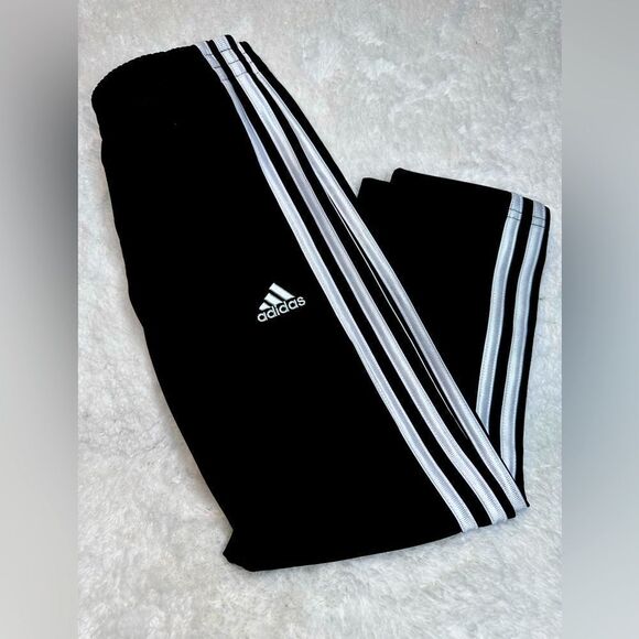 Adidas Boy’s Black Sweatpants Size 5 - Picture 1 of 3